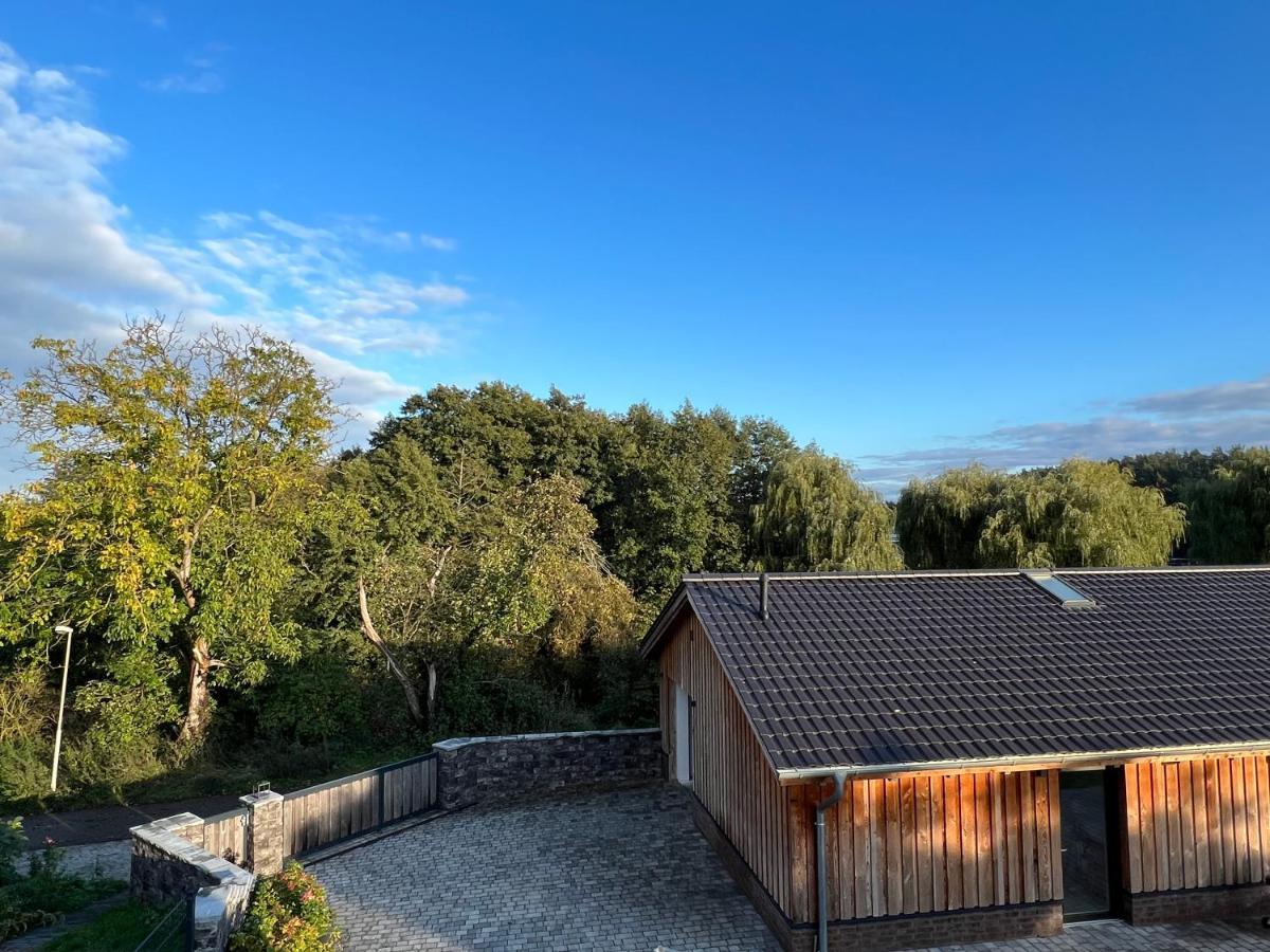 Ferienhaus Auszeit Mit Sauna Schwarz Exteriér fotografie